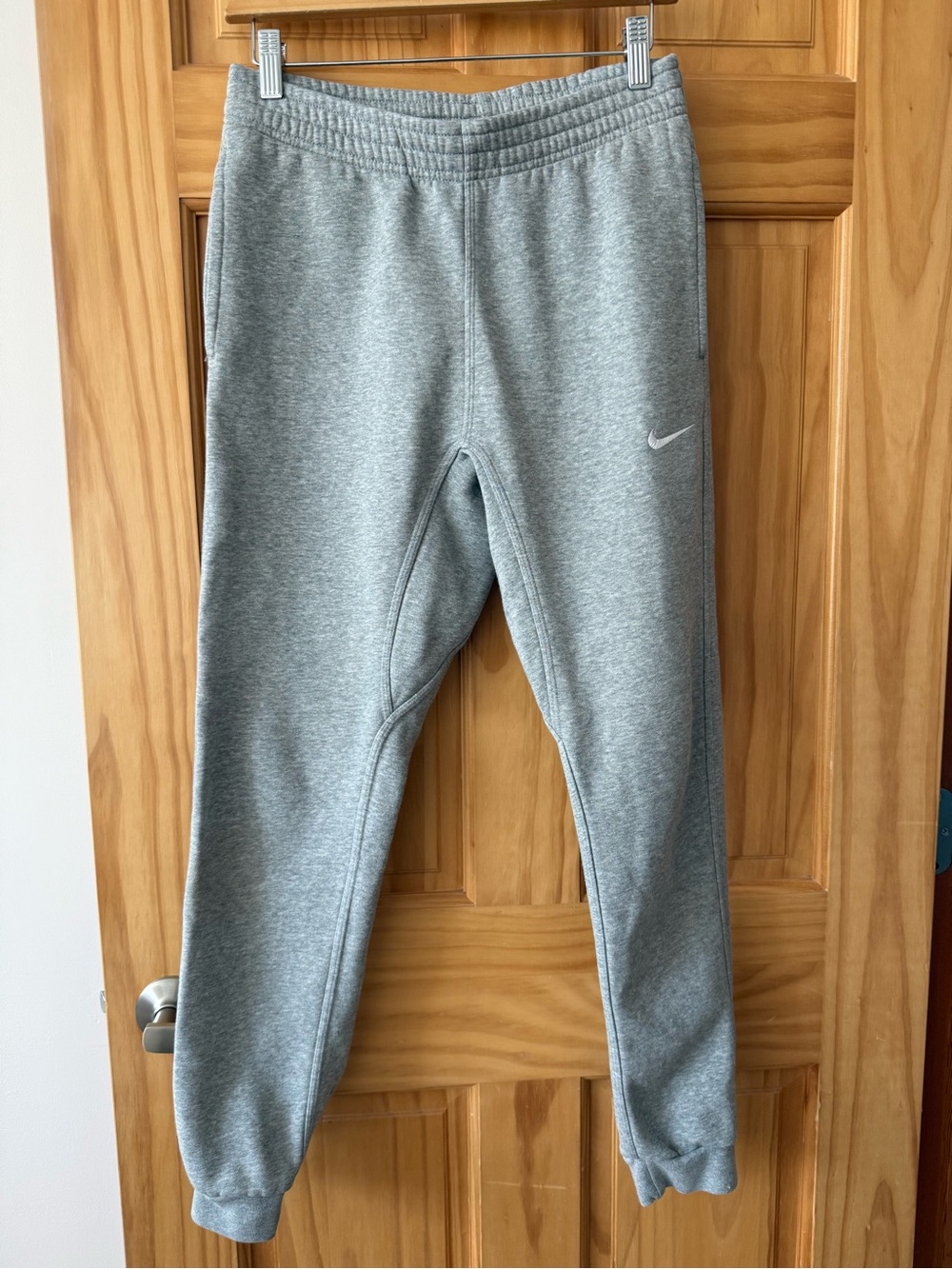Nike Gray Men's Fleece Jogger Sweatpants